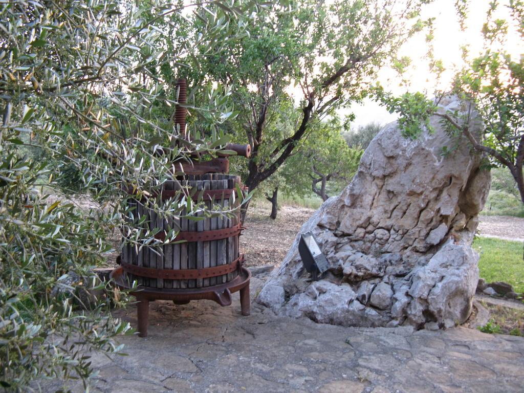 Crapa Licca Villa Ventimiglia di Sicilia Eksteriør bilde